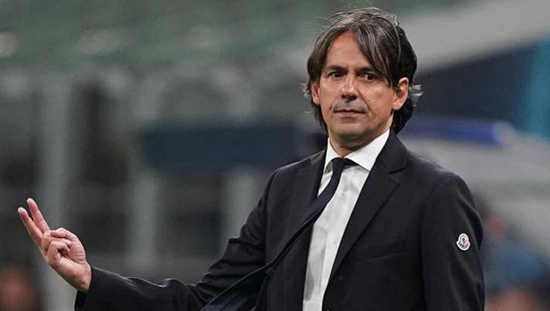 HLV Simone Inzaghi tái hiện kỳ tích của Jose Mourinho